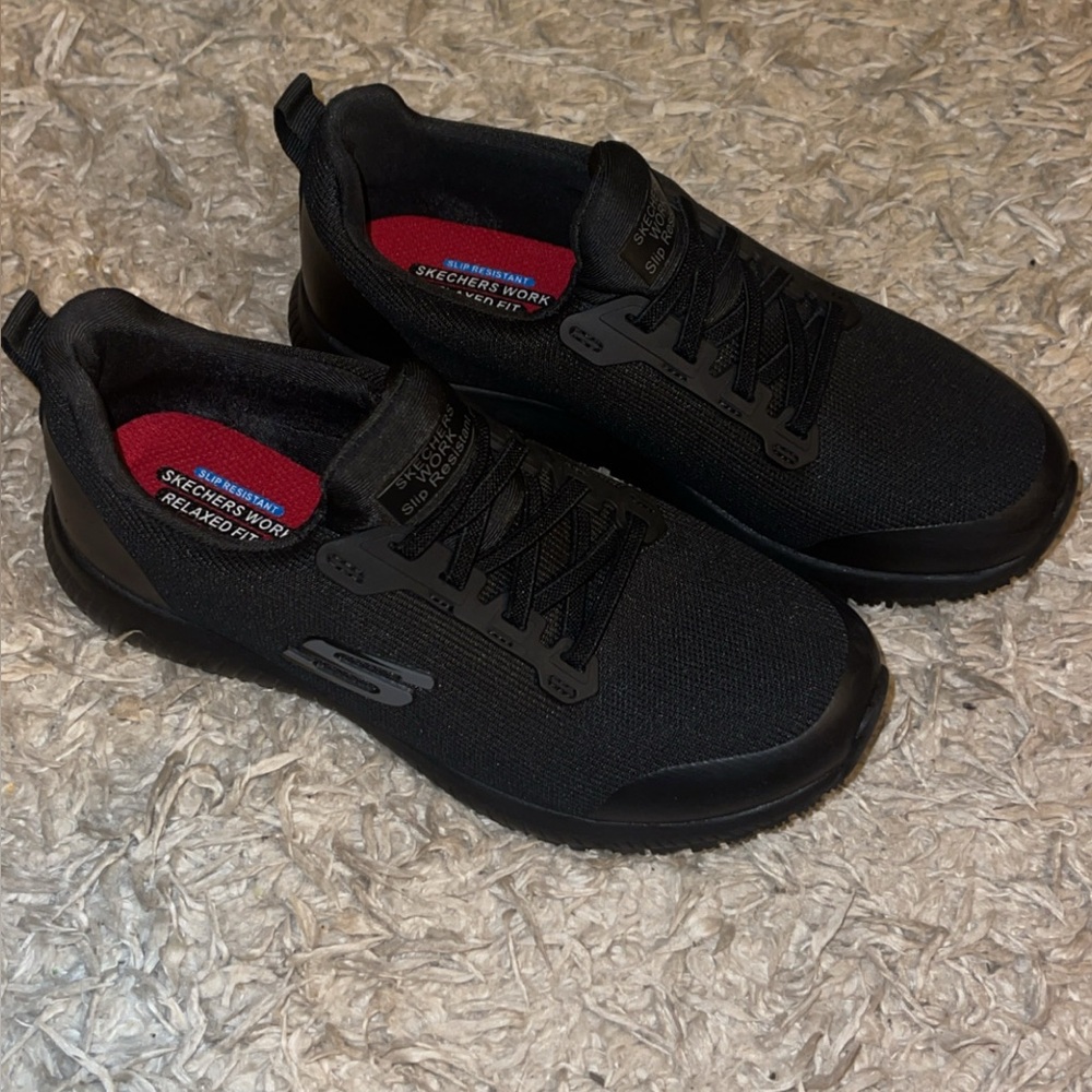 Skechers Black and Red Women's Sneakers/ non slip- worn a handful of times.